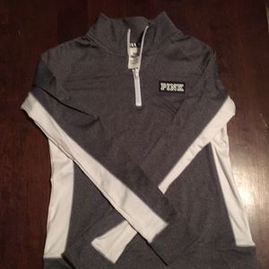 Pink VS pullover grey and white